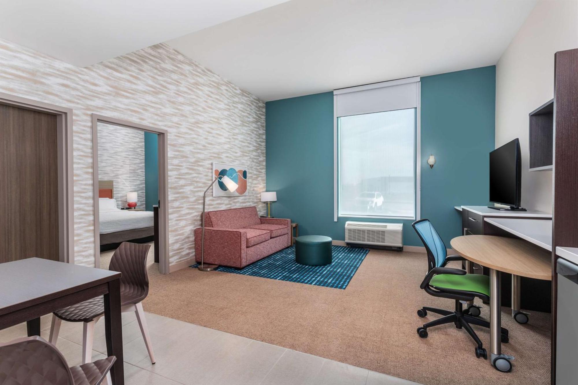 Home2 Suites By Hilton Cedar Rapids Westdale Bagian luar foto